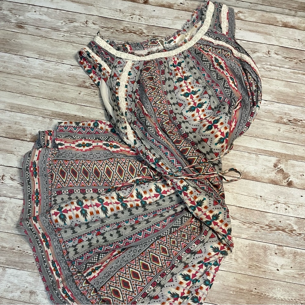 Chelsea & Violet Multicolor Patterned Dress